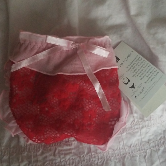 Donna L'Oren Thong - Picture 5 of 5